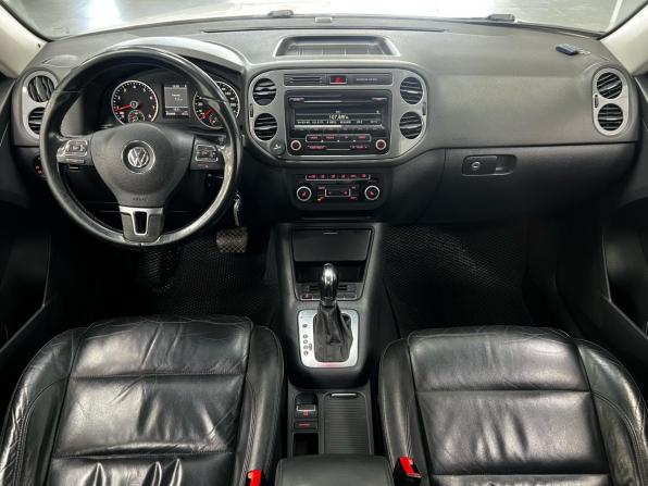 Volkswagen Tiguan I Рестайлинг с пробегом 2012 года, цена 930 000 рублей, 305872 км, внедорожник, Автокод Объявления
