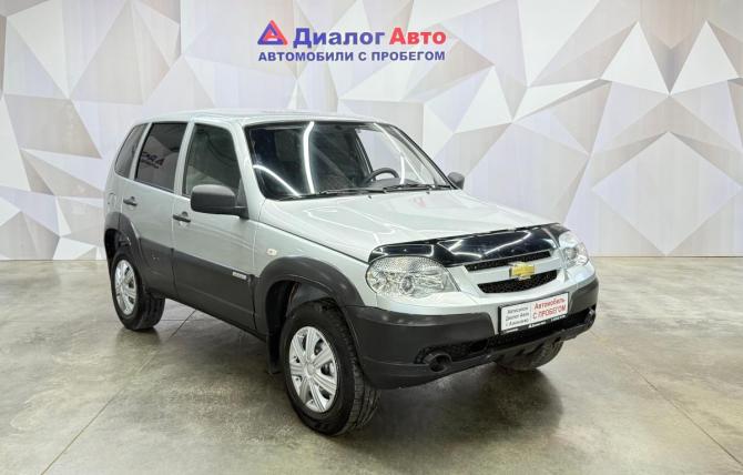 Chevrolet Niva I Рестайлинг с пробегом 2017 года, цена 525 000 рублей, 122459 км, внедорожник, Автокод Объявления