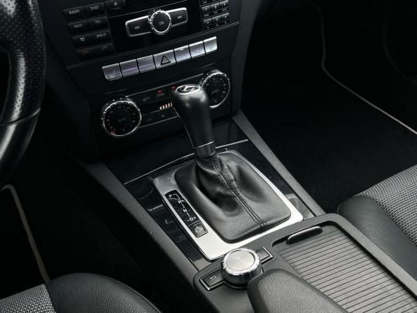 Mercedes-Benz C-Класс III (W204) Рестайлинг с пробегом 2012 года, цена 1 639 999 рублей, 229599 км, седан, Автокод Объявления