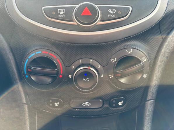 Hyundai Solaris I Рестайлинг с пробегом 2015 года, цена 1 070 000 рублей, 164000 км, хэтчбек, Автокод Объявления