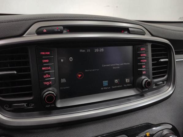 Kia Sorento III Prime Рестайлинг с пробегом 2017 года, цена 2 020 000 рублей, 135319 км, внедорожник, Автокод Объявления