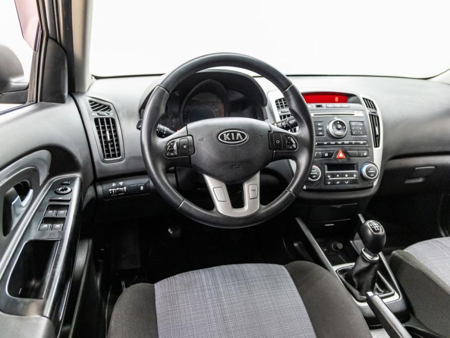 Kia Ceed I Рестайлинг Волгоград  - изображение 14