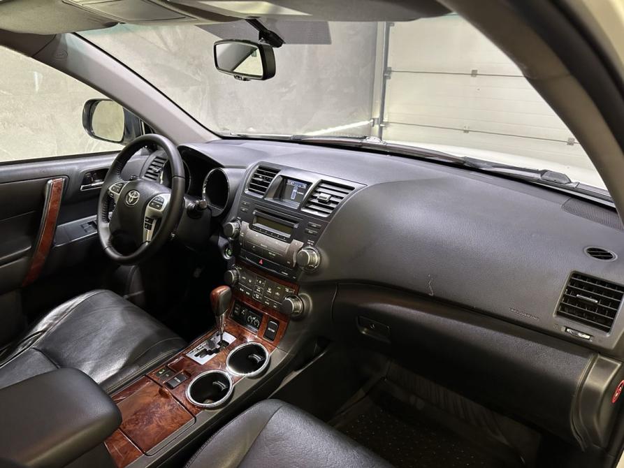 Toyota Highlander II (XU40) Рестайлинг Новосибирск  - изображение 22