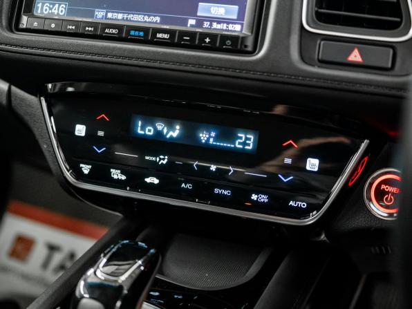 Honda Vezel I Рестайлинг с пробегом 2019 года, цена 1 800 000 рублей, 79000 км, внедорожник, Автокод Объявления