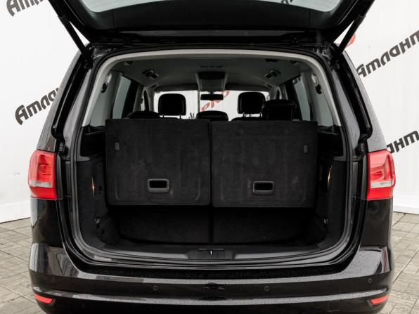 Volkswagen Sharan II с пробегом 2012 года, цена 1 380 000 рублей, 112112 км, минивэн, Автокод Объявления