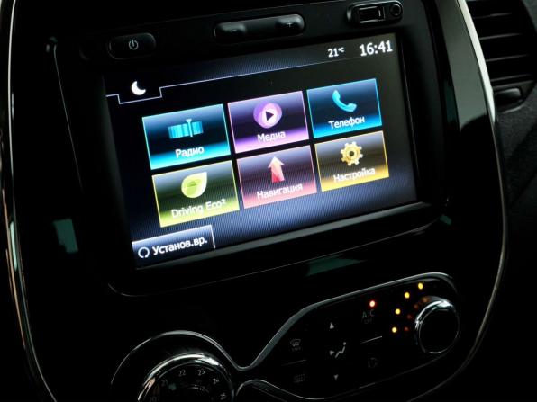 Renault Kaptur I с пробегом 2019 года, цена 1 398 000 рублей, 98217 км, внедорожник, Автокод Объявления