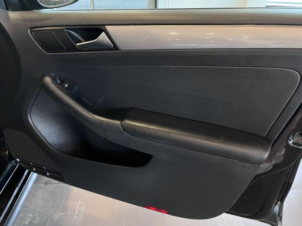 Volkswagen Jetta VI Рестайлинг с пробегом 2016 года, цена 1 078 000 рублей, 230748 км, седан, Автокод Объявления