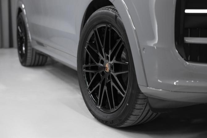 Новый Porsche Cayenne III Рестайлинг 2025 года, цена 19 900 000 рублей, внедорожник, Автокод Объявления