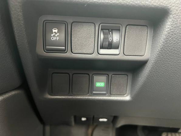 Nissan Qashqai II с пробегом 2017 года, цена 1 370 000 рублей, 70560 км, внедорожник, Автокод Объявления