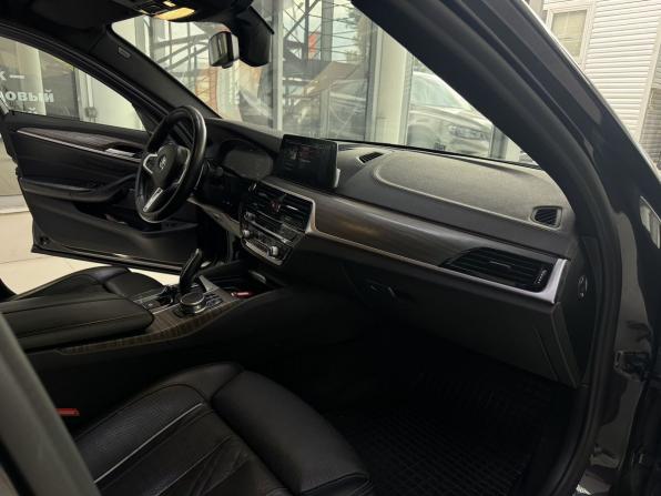 BMW 5 серии VII (G30/G31/G38) с пробегом 2019 года, цена 4 250 000 рублей, 139731 км, седан, Автокод Объявления