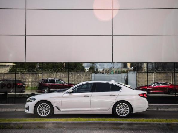 BMW 5 серии VII (G30/G31/G38) Рестайлинг с пробегом 2020 года, цена 4 399 000 рублей, 95503 км, седан, Автокод Объявления