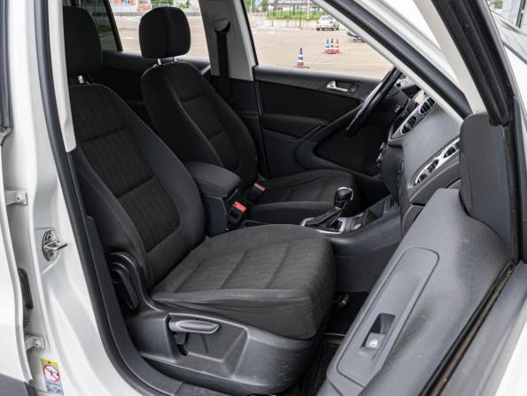 Volkswagen Tiguan I Рестайлинг с пробегом 2013 года, цена 1 020 000 рублей, 176137 км, внедорожник, Автокод Объявления
