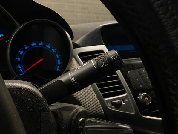 Chevrolet Cruze I Рестайлинг с пробегом 2012 года, цена 620 000 рублей, 190017 км, хэтчбек, Автокод Объявления