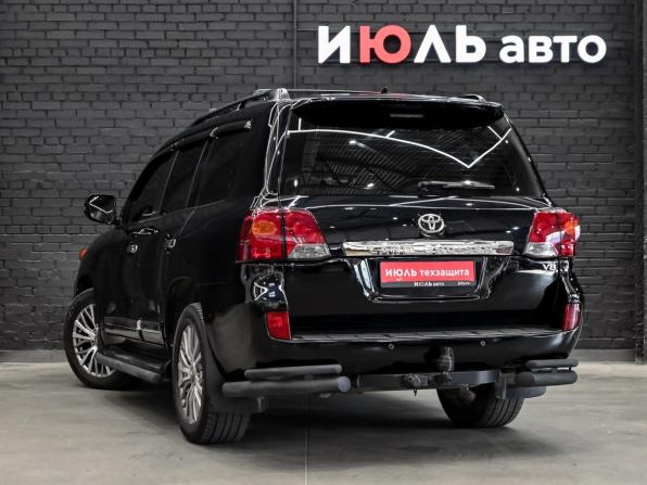 Toyota Land Cruiser 200 Series Рестайлинг 1 с пробегом 2014 года, цена 3 860 000 рублей, 283888 км, внедорожник, Автокод Объявления