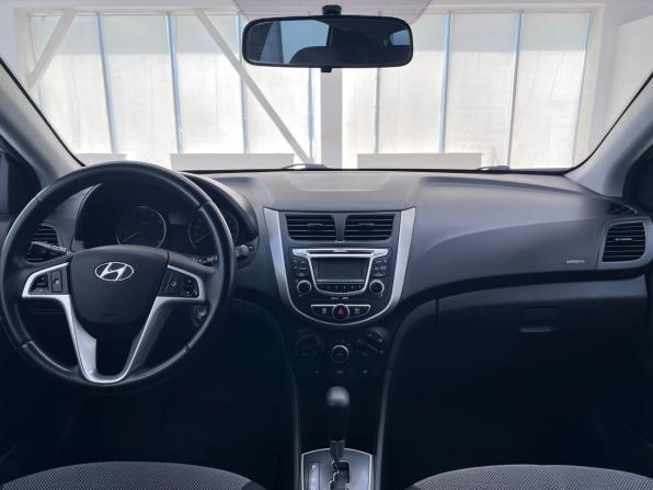 Hyundai Solaris I с пробегом 2011 года, цена 699 000 рублей, 163320 км, хэтчбек, Автокод Объявления