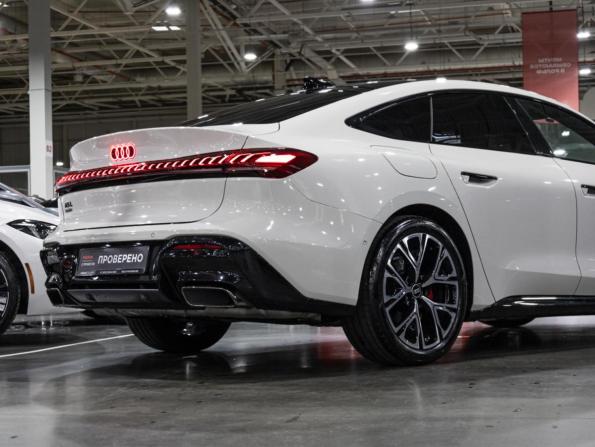 Audi A5 III (B10) с пробегом 2026 года, цена 5 899 000 рублей, 4298 км, лифтбек, Автокод Объявления