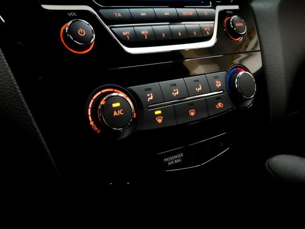 Nissan Qashqai II с пробегом 2016 года, цена 1 345 000 рублей, 123364 км, внедорожник, Автокод Объявления