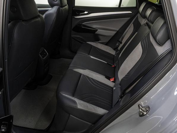 Volkswagen ID.4 с пробегом 2023 года, цена 3 649 000 рублей, 20996 км, внедорожник, Автокод Объявления