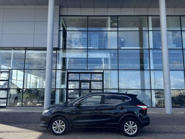 Nissan Qashqai II с пробегом 2016 года, цена 1 695 000 рублей, 102001 км, внедорожник, Автокод Объявления