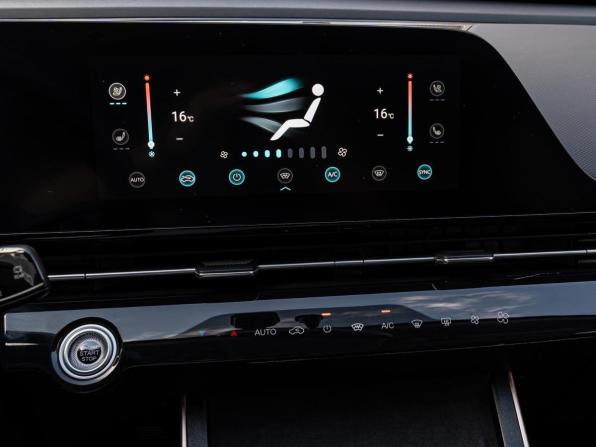 Omoda C5 I с пробегом 2023 года, цена 1 750 000 рублей, 29487 км, внедорожник, Автокод Объявления