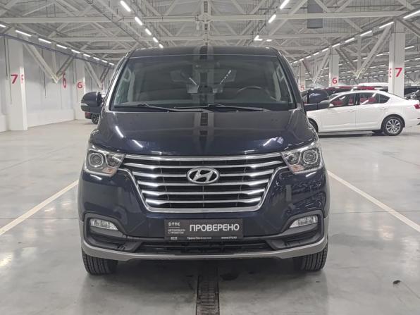 Hyundai Grand Starex I Рестайлинг 2 с пробегом 2020 года, цена 4 950 000 рублей, 56413 км, минивэн, Автокод Объявления
