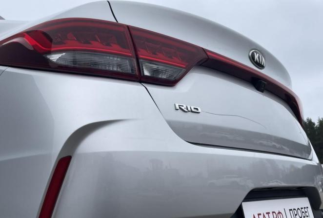Kia Rio IV Рестайлинг с пробегом 2021 года, цена 1 770 000 рублей, 33877 км, седан, Автокод Объявления
