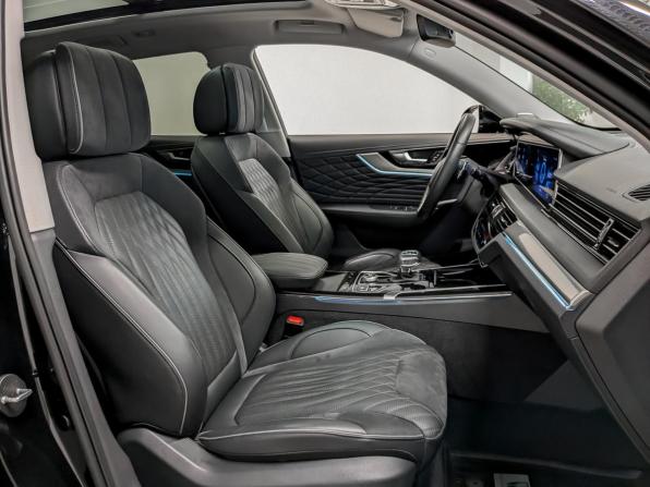 Hongqi HS5 I с пробегом 2024 года, цена 2 650 000 рублей, 65428 км, внедорожник, Автокод Объявления