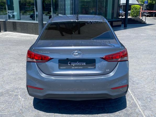 Hyundai Solaris II с пробегом 2020 года, цена 1 399 000 рублей, 131836 км, седан, Автокод Объявления