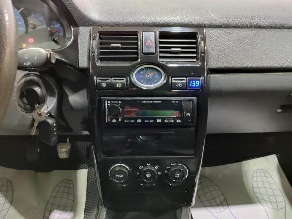Lada (ВАЗ) Priora I с пробегом 2011 года, цена 250 000 рублей, 260000 км, хэтчбек, Автокод Объявления