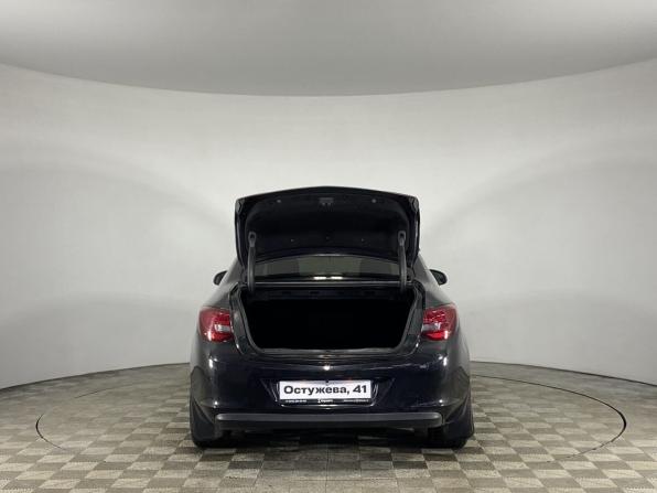 Opel Astra J Рестайлинг с пробегом 2012 года, цена 690 000 рублей, 239784 км, седан, Автокод Объявления