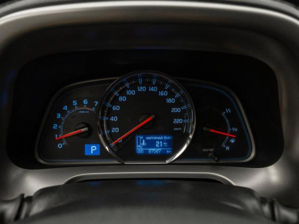 Toyota RAV4 IV (XA40) с пробегом 2013 года, цена 2 380 000 рублей, 87581 км, внедорожник, Автокод Объявления
