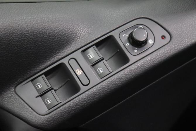Volkswagen Tiguan I Рестайлинг с пробегом 2014 года, цена 1 376 000 рублей, 117704 км, внедорожник, Автокод Объявления