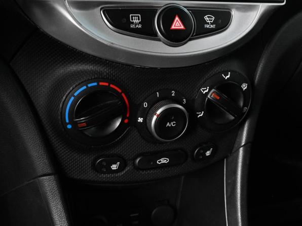 Hyundai Solaris I Рестайлинг с пробегом 2016 года, цена 1 249 000 рублей, 124345 км, седан, Автокод Объявления