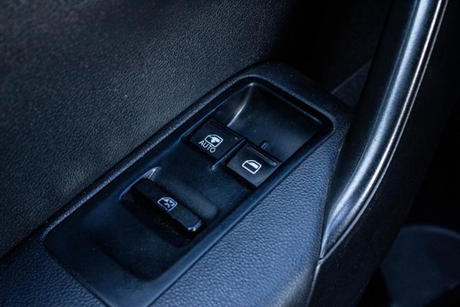 Volkswagen Polo V с пробегом 2014 года, цена 839 000 рублей, 141241 км, седан, Автокод Объявления