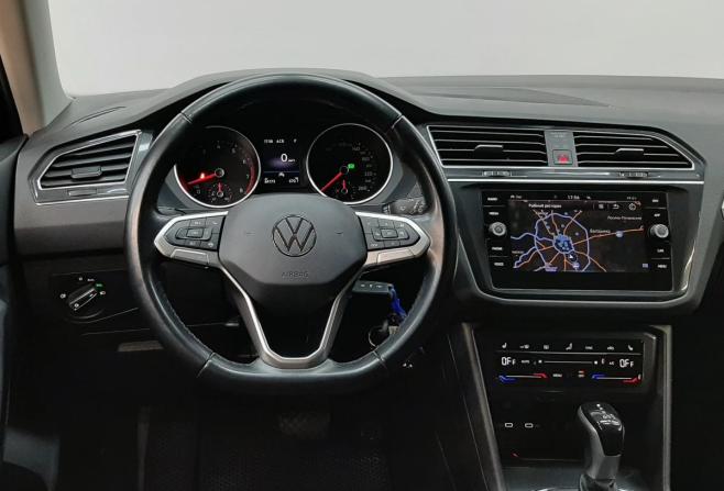 Volkswagen Tiguan II Рестайлинг с пробегом 2021 года, цена 2 460 000 рублей, 84173 км, внедорожник, Автокод Объявления