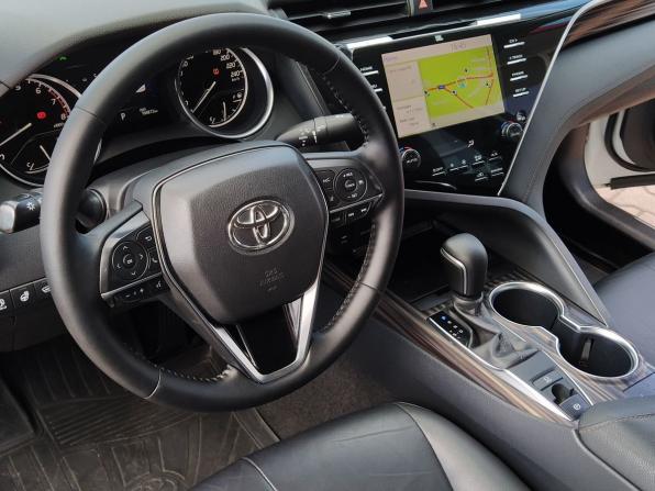Toyota Camry VIII (XV70) с пробегом 2019 года, цена 2 450 000 рублей, 194872 км, седан, Автокод Объявления