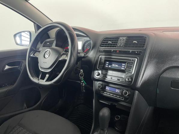 Volkswagen Polo V Рестайлинг с пробегом 2017 года, цена 831 000 рублей, 141900 км, седан, Автокод Объявления
