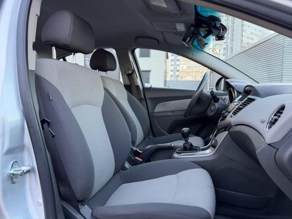 Chevrolet Cruze I с пробегом 2010 года, цена 595 000 рублей, 170992 км, седан, Автокод Объявления