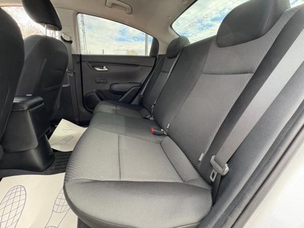 Kia Rio IV Рестайлинг с пробегом 2021 года, цена 1 540 000 рублей, 65048 км, седан, Автокод Объявления