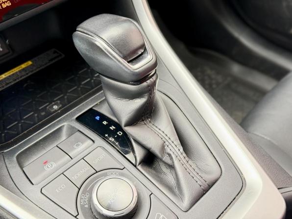 Toyota RAV4 V (XA50) с пробегом 2020 года, цена 4 245 000 рублей, 63342 км, внедорожник, Автокод Объявления