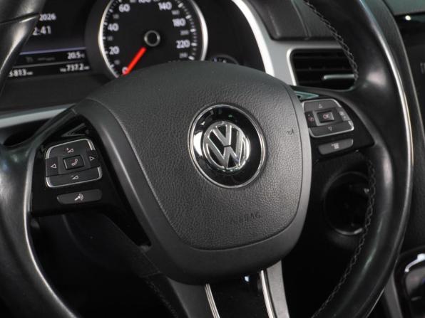 Volkswagen Touareg II с пробегом 2013 года, цена 2 969 000 рублей, 155813 км, внедорожник, Автокод Объявления