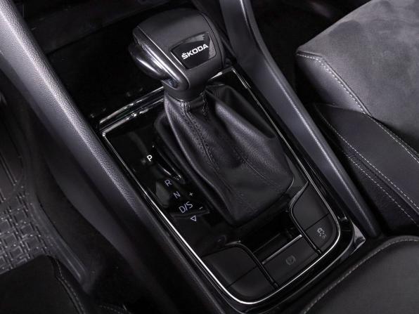 Skoda Karoq I с пробегом 2020 года, цена 2 280 000 рублей, 82000 км, внедорожник, Автокод Объявления