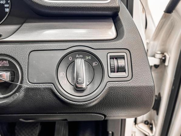 Volkswagen Passat B7 с пробегом 2013 года, цена 1 129 000 рублей, 103729 км, универсал, Автокод Объявления