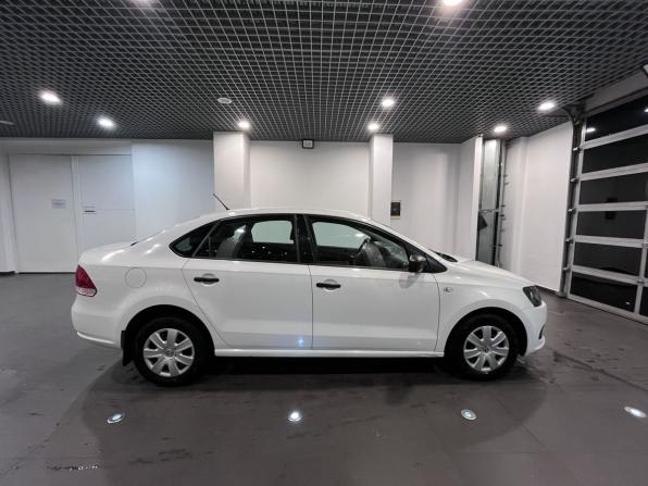 Volkswagen Polo V с пробегом 2015 года, цена 820 000 рублей, 190617 км, седан, Автокод Объявления