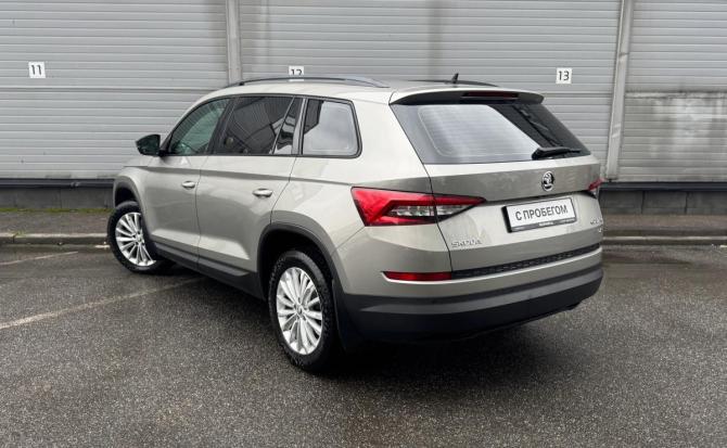Skoda Kodiaq I с пробегом 2018 года, цена 2 459 000 рублей, 111645 км, внедорожник, Автокод Объявления