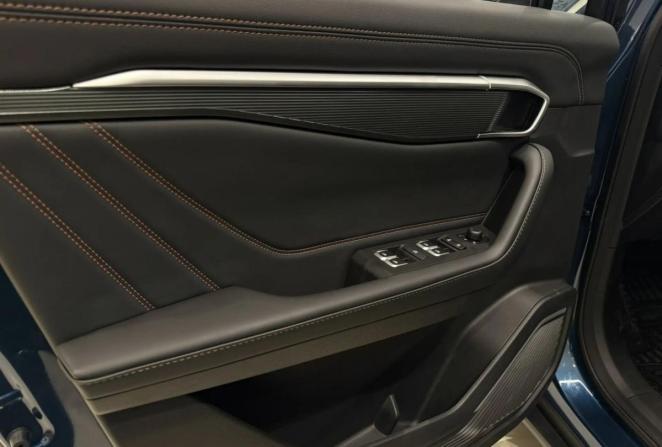 Новый Geely Okavango I Рестайлинг 2026 года, цена 4 085 990 рублей, внедорожник, Автокод Объявления