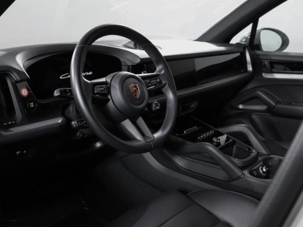 Porsche Cayenne III Рестайлинг с пробегом 2024 года, цена 11 750 000 рублей, 17430 км, внедорожник, Автокод Объявления