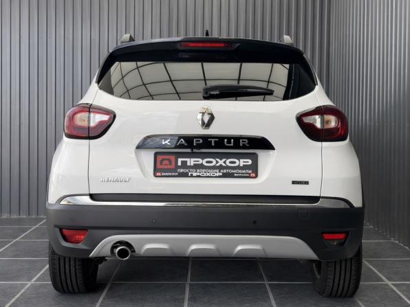 Renault Kaptur I с пробегом 2019 года, цена 1 697 000 рублей, 114494 км, внедорожник, Автокод Объявления