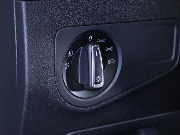 Volkswagen Tiguan II с пробегом 2018 года, цена 1 998 000 рублей, 125000 км, внедорожник, Автокод Объявления