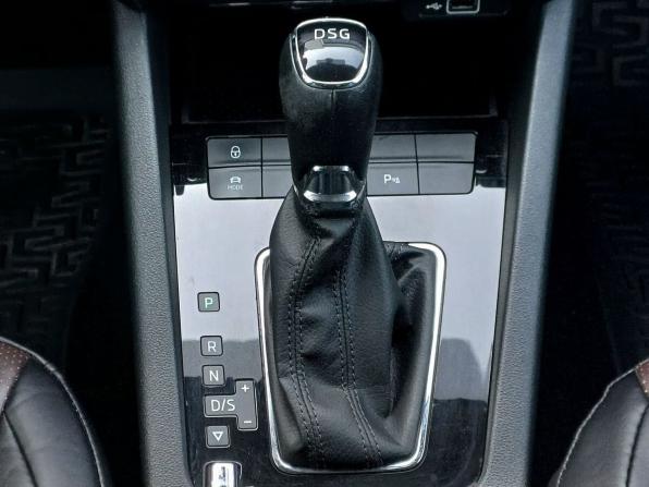 Skoda Octavia III (A7) Рестайлинг с пробегом 2019 года, цена 1 749 000 рублей, 181528 км, лифтбек, Автокод Объявления